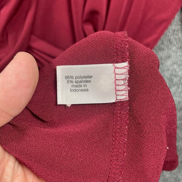 Lane Bryant Crossover Top Women's Plus 22/24 Red Dressy Flowy Formal Party - Picture 7 of 9